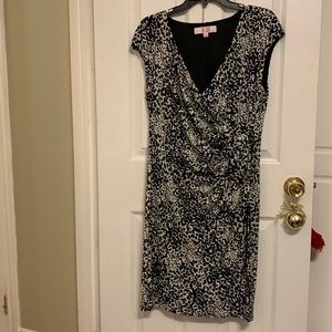 White & black pattern, light weight dress. Rouge waist.
